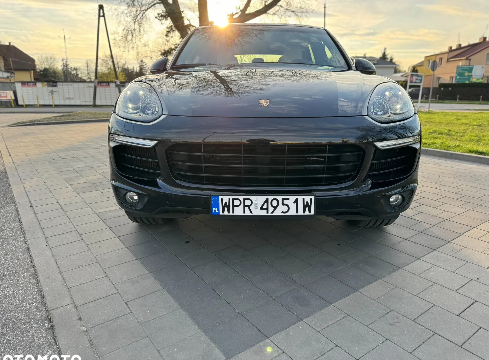 Porsche Cayenne cena 144999 przebieg: 207699, rok produkcji 2015 z Warszawa małe 497